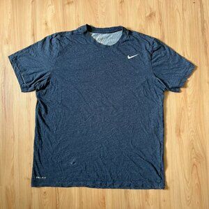 Nike Men's Dri-FIT Short-Sleeve Size L